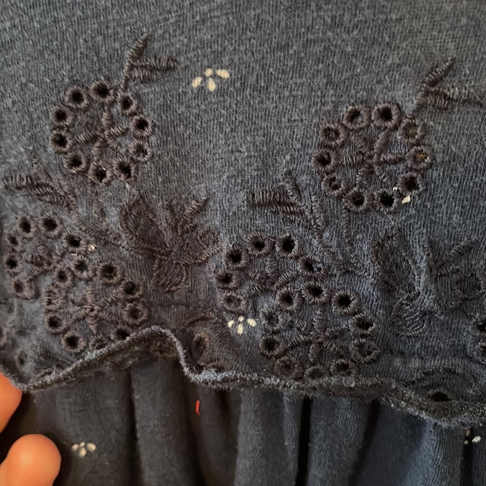 Gorgeous Navy Ruffled top - Picture 2 of 3